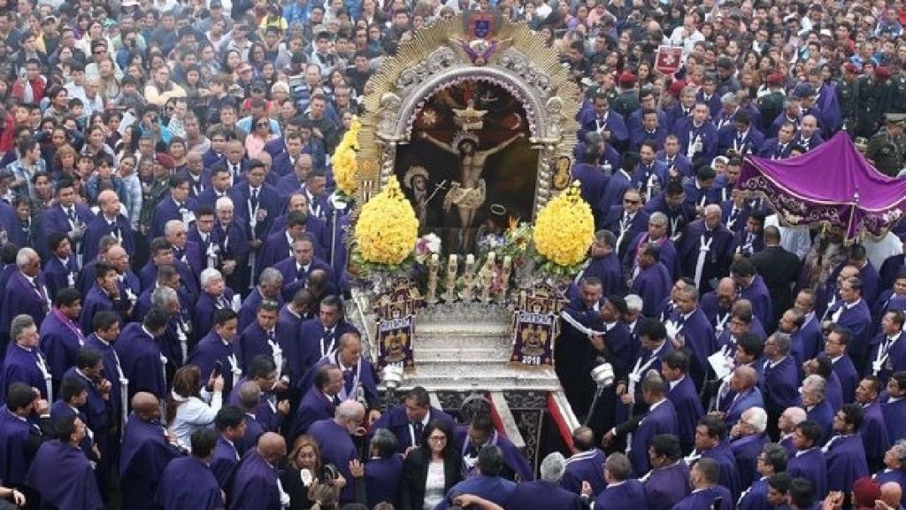 El Señor de los Milagros: La Fe que Mueve Montañas